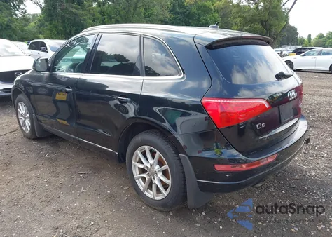 2012 Audi Q5 2.0T Premium z USA, uszkodzony, nr VIN WA1CFAFP1CA068824